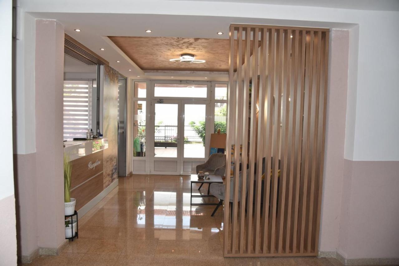 Guest House Zec Budva Exteriör bild
